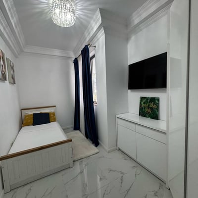 Rental of a comfortable 3-room apartment, 75 m², Mamaia Nord, Constanta, Romania